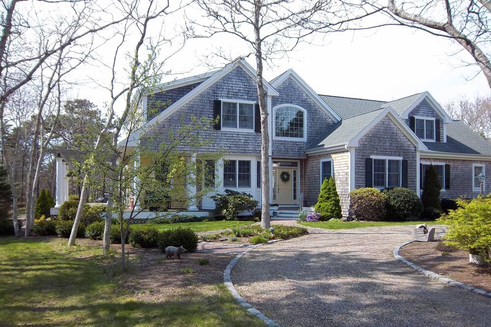 Photo of Others in West Tisbury
