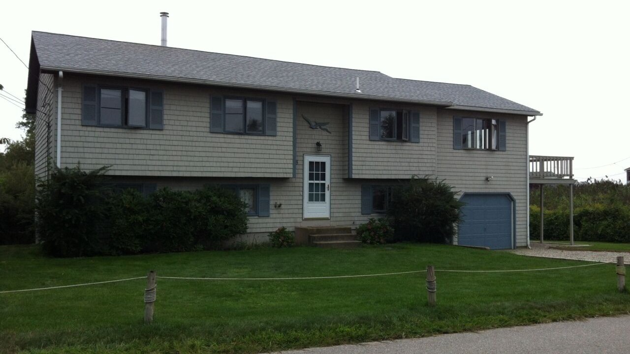 Photo of Buildings in Narragansett