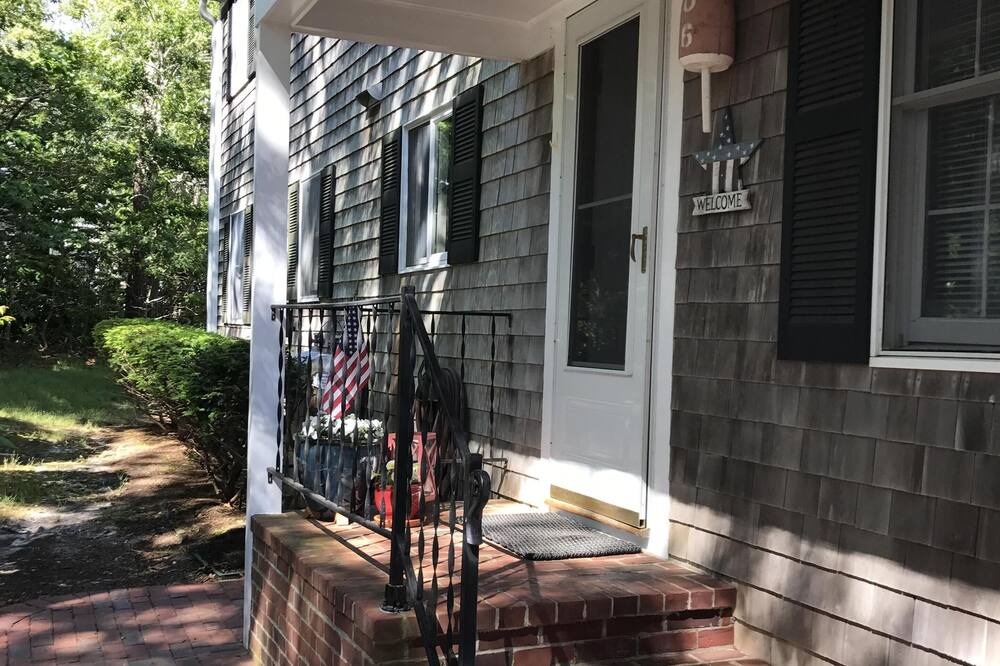 Photo of Others in Mashpee Neck