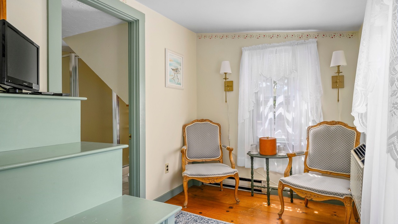 Photo of Bedroom in Dennis