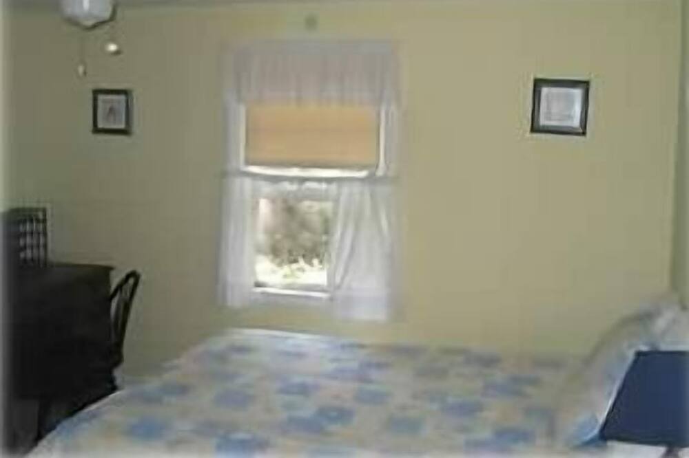 Photo of Others in Niantic