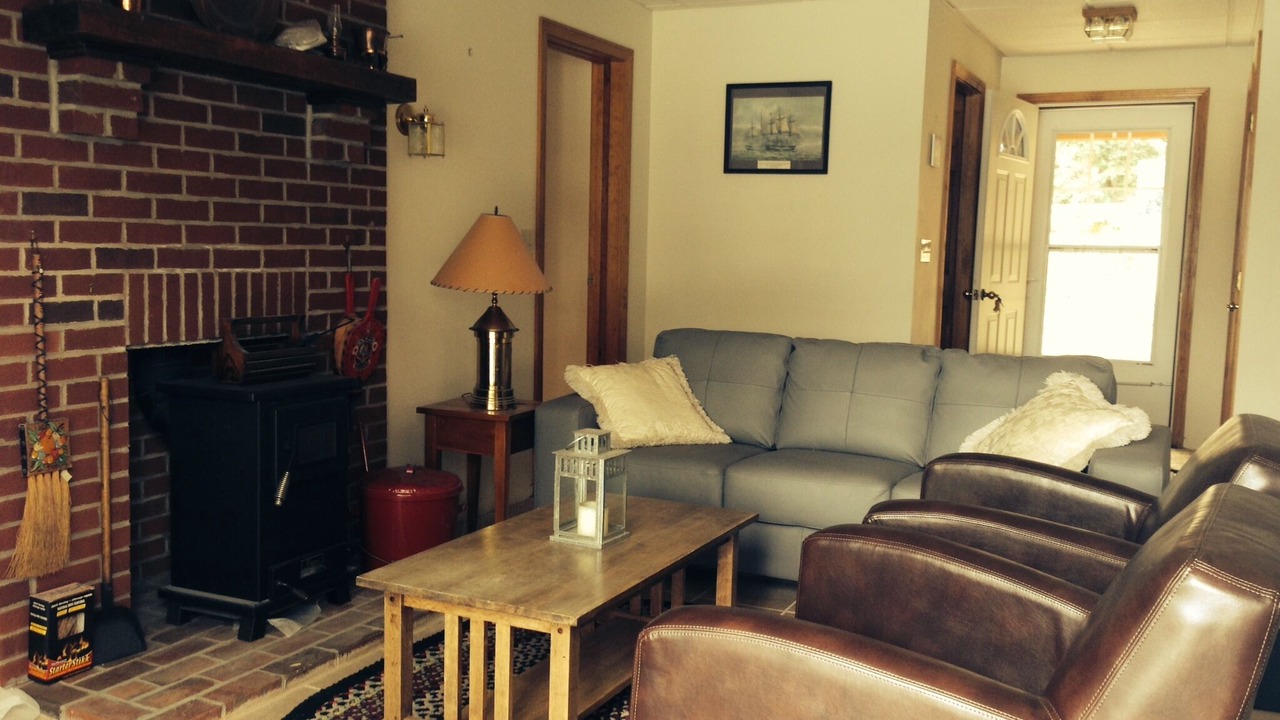 Photo of Livingroom in Sutton