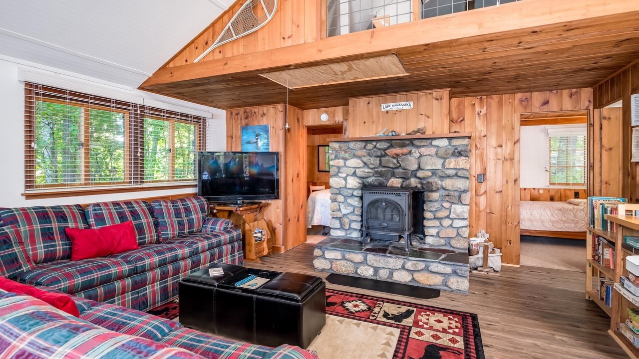 Photo of Livingroom in Moultonborough