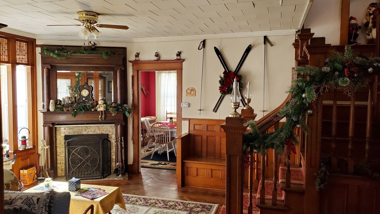 Photo of Livingroom in North Creek
