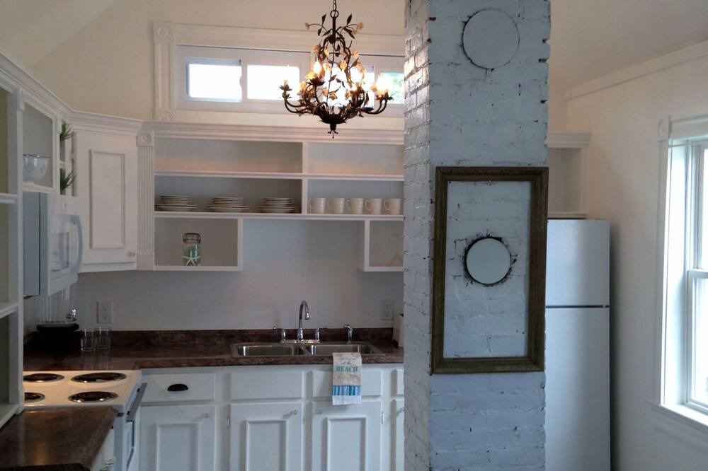 Photo of Kitchen in Ocean Park