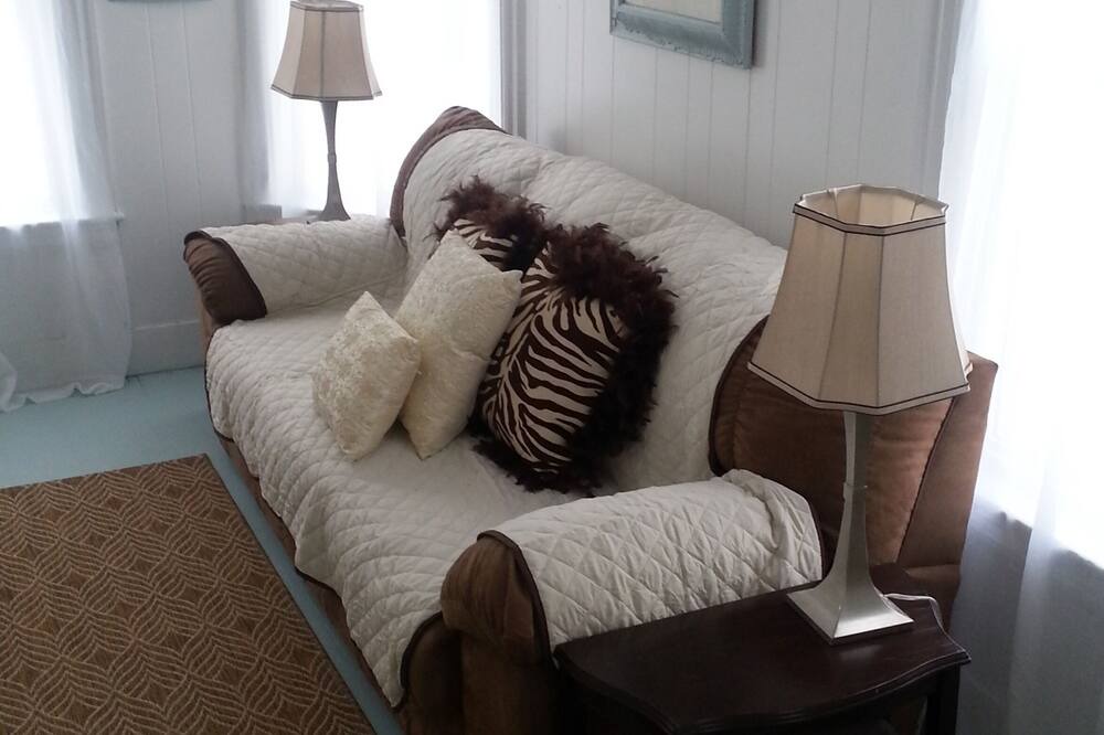 Photo of Livingroom in Ocean Park