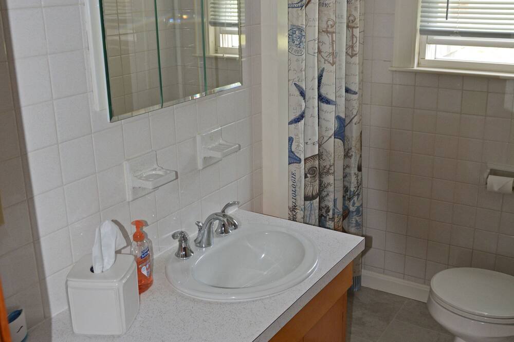 Photo of Bathroom in Rye