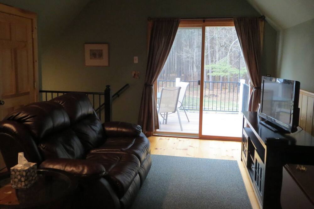 Photo of Bedroom in Falls Village