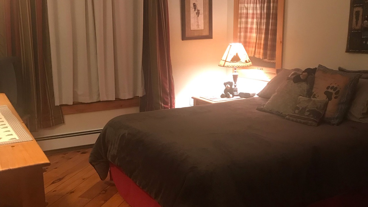 Photo of Bedroom in Bolton Landing