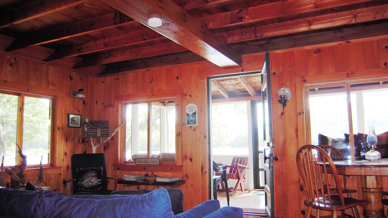 Photo of Livingroom in Bryant Pond