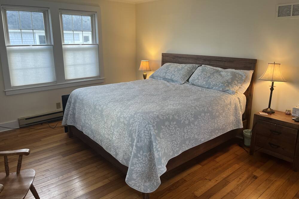 Photo of Bedroom in Niantic
