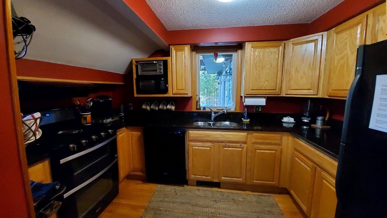Photo of Kitchen in Campton