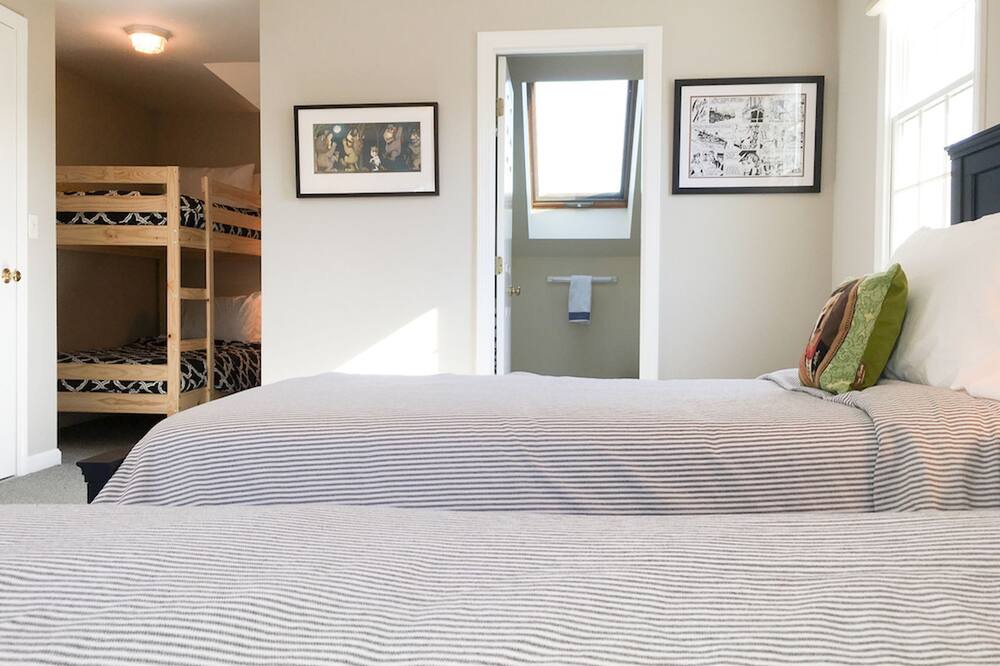 Photo of Bedroom in Chatham