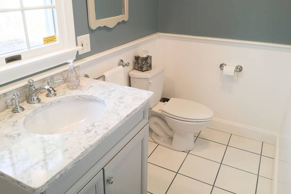 Photo of Bathroom in Chatham