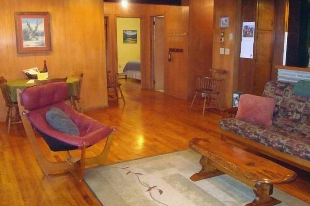 Photo of Bedroom in Ithaca