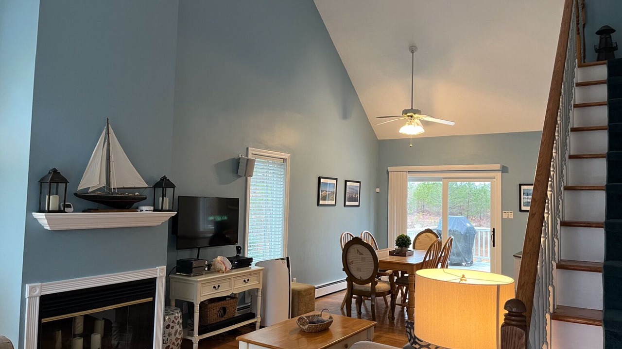 Photo of Livingroom in Edgartown