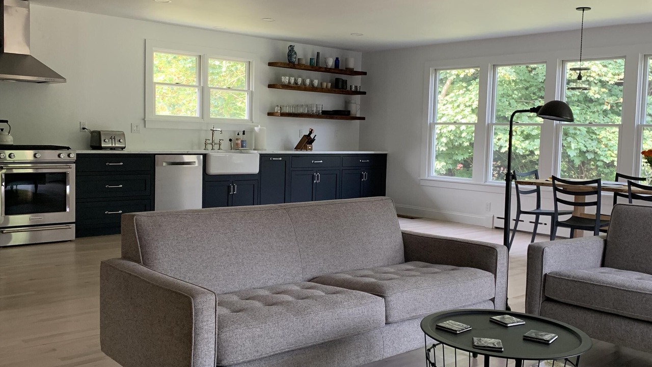 Photo of Livingroom in Fifth Ward