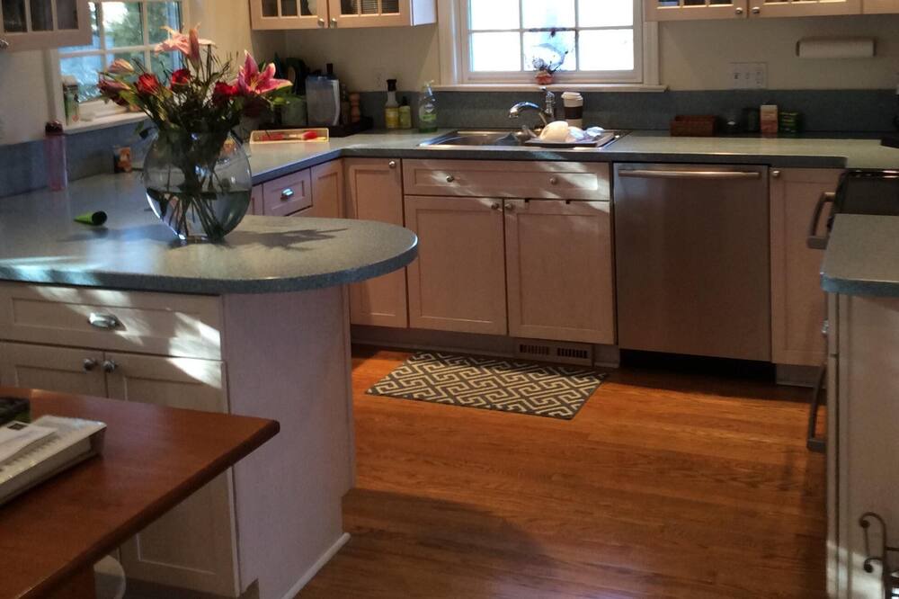 Photo of Kitchen in Rowayton