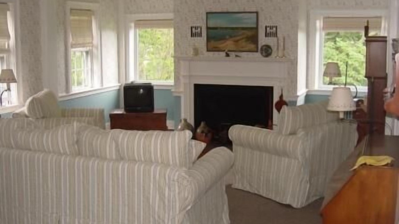 Photo of Livingroom in Tiverton