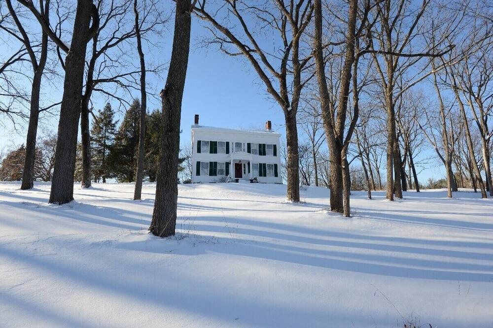 Photo of Others in Hudson