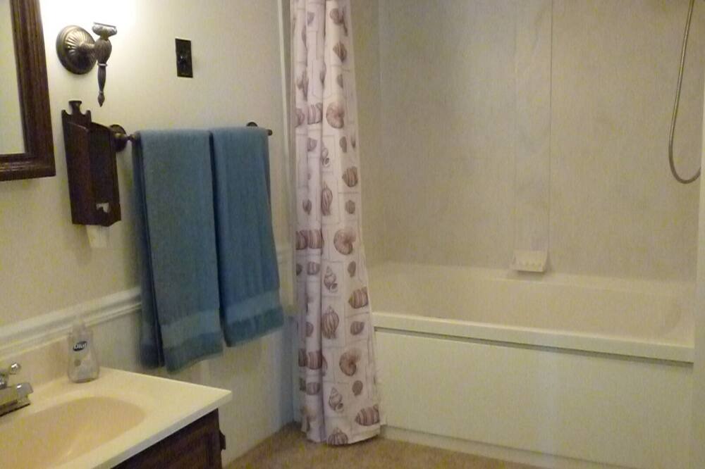 Photo of Bathroom in Canandaigua