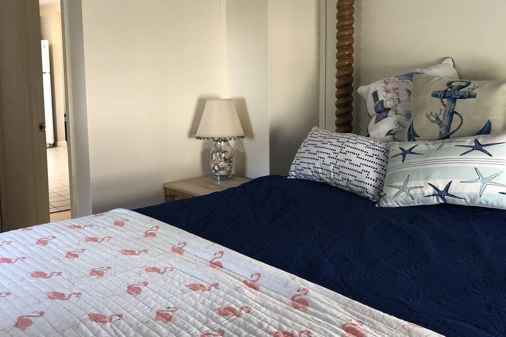 Photo of Bedroom in Narragansett Pier