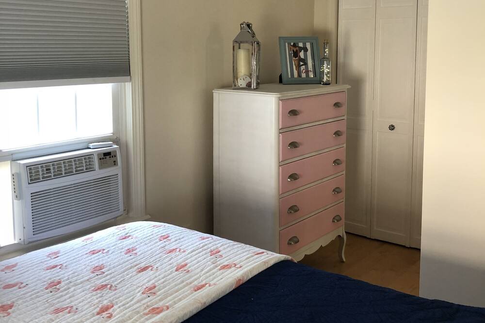 Photo of Bedroom in Narragansett Pier