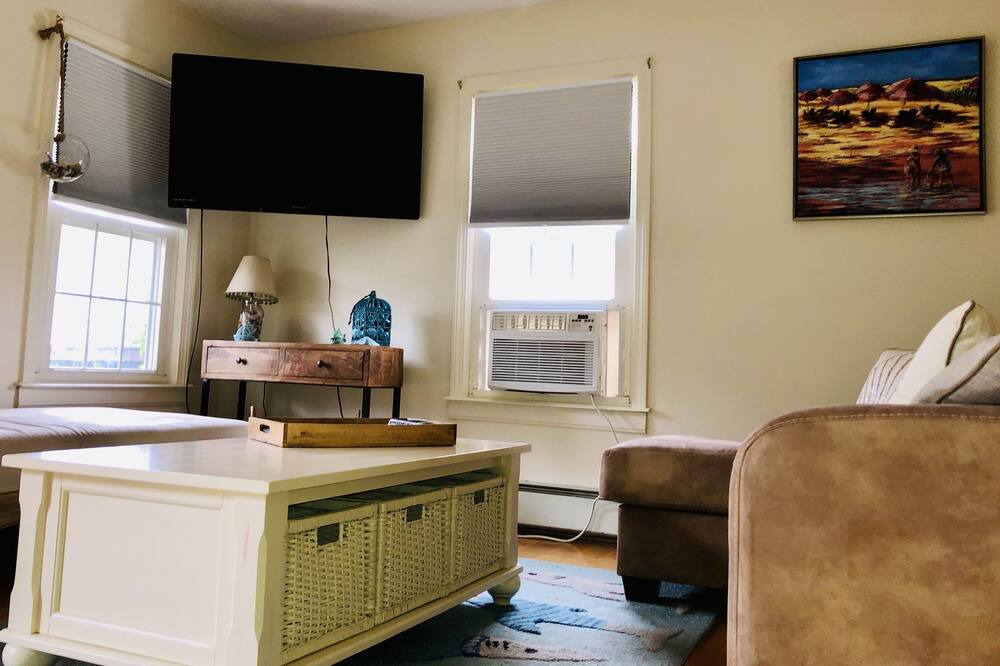 Photo of Bedroom in Narragansett Pier