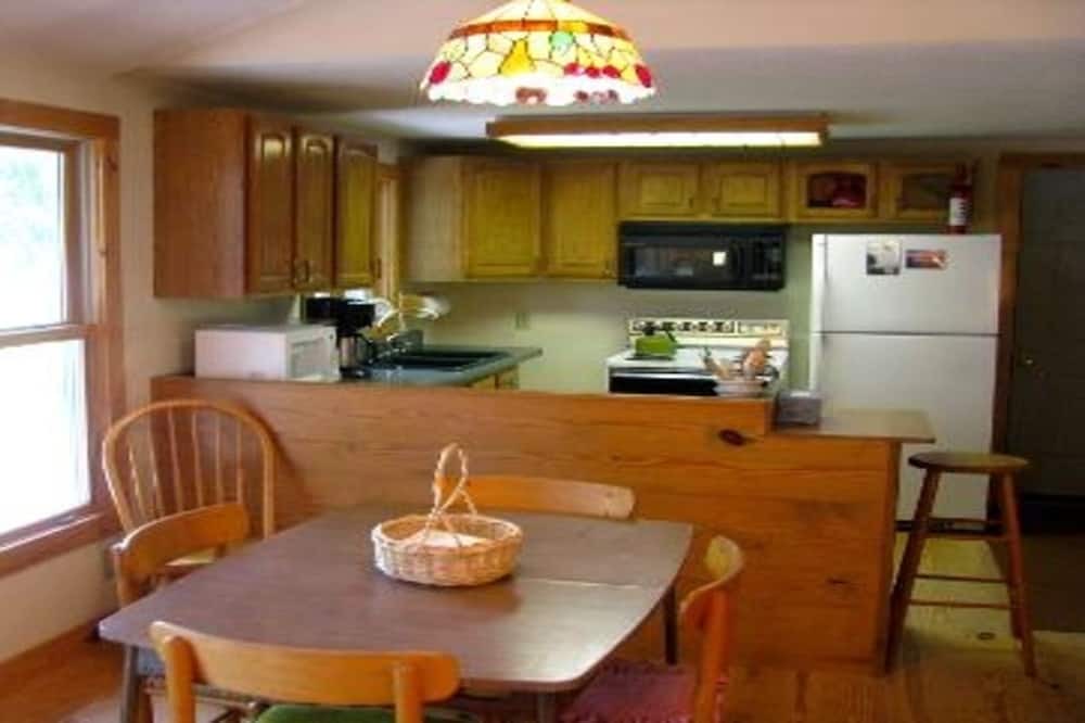 Photo of Kitchen in Silver Bay