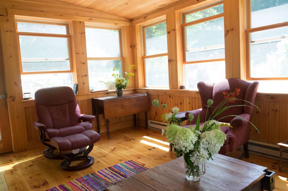 Photo of Livingroom in Glendale
