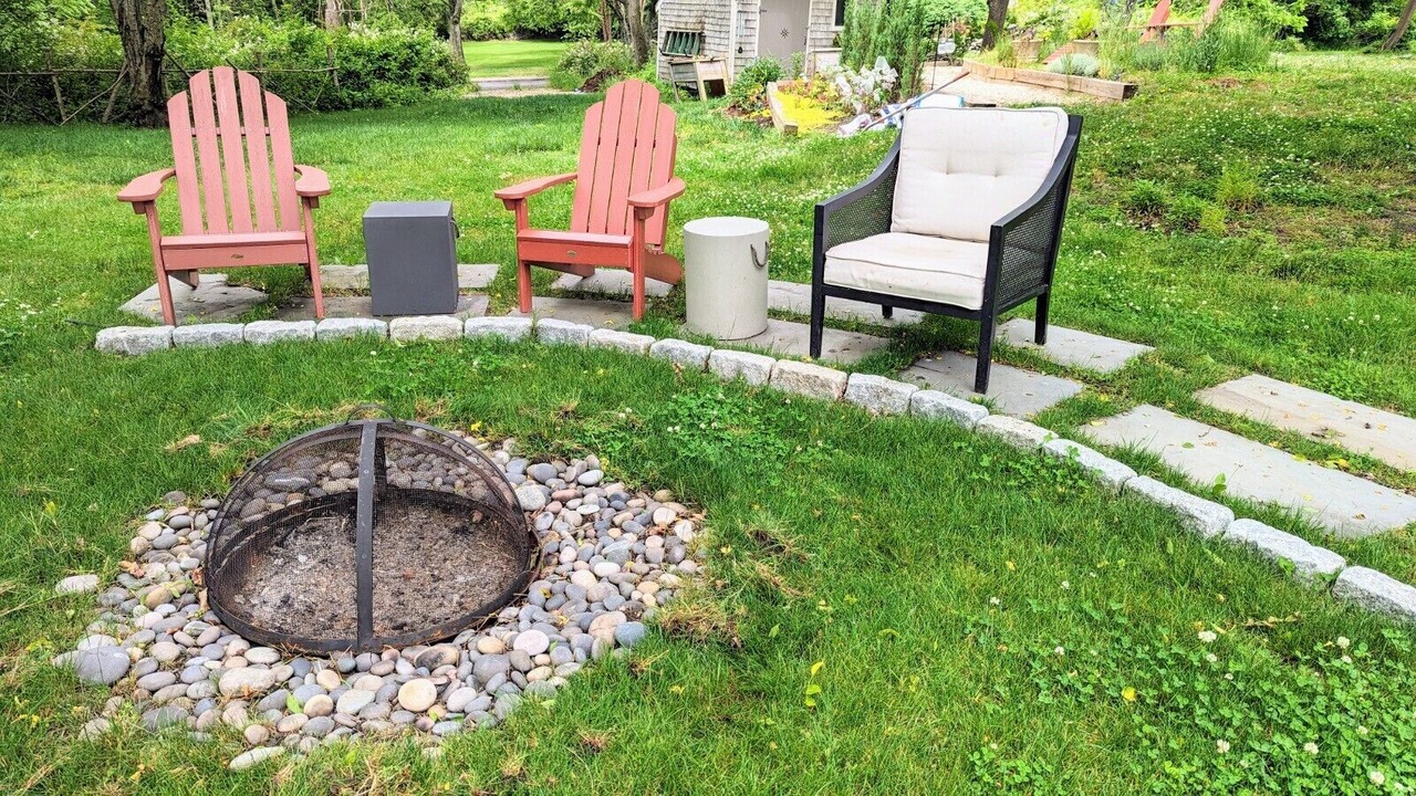 Photo of Outdoor in Tiverton