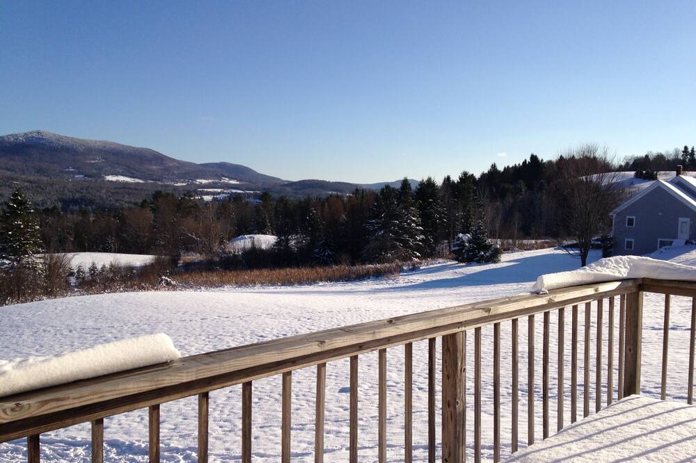 Photo of Patio Balcony in Lyndon Center