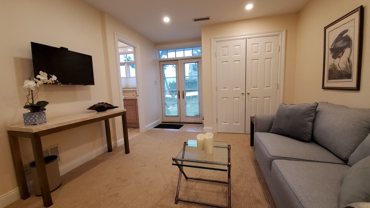 Photo of Bedroom in Stony Creek