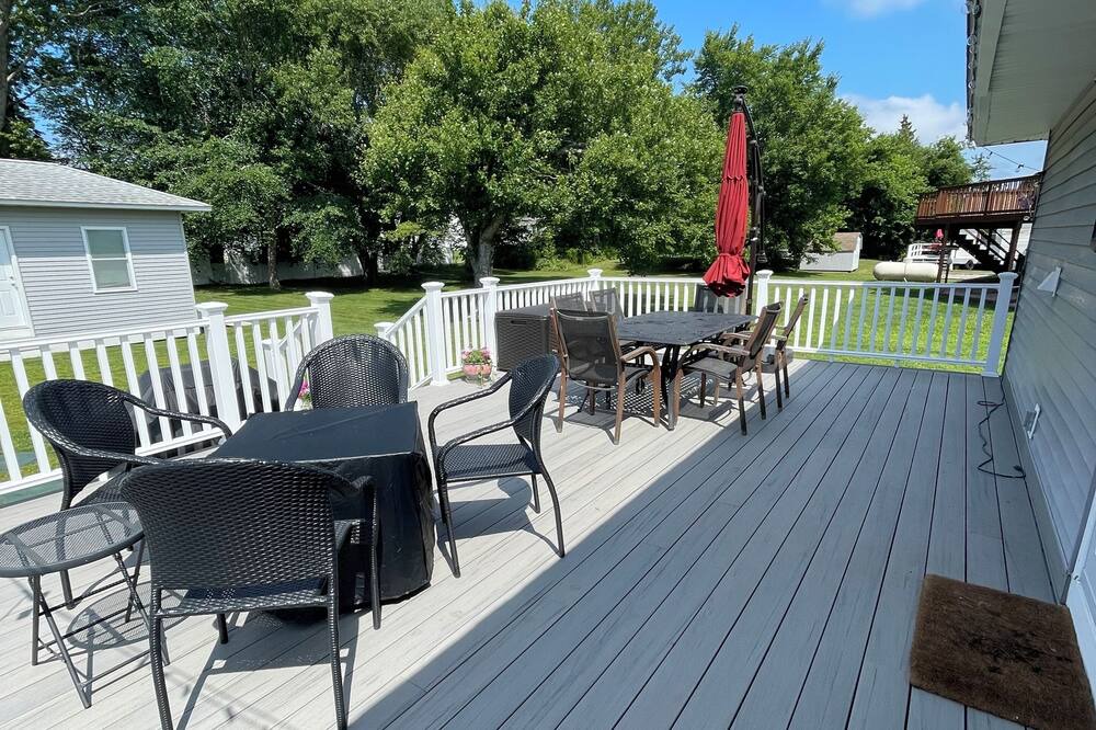 Photo of Patio Balcony in Misquamicut