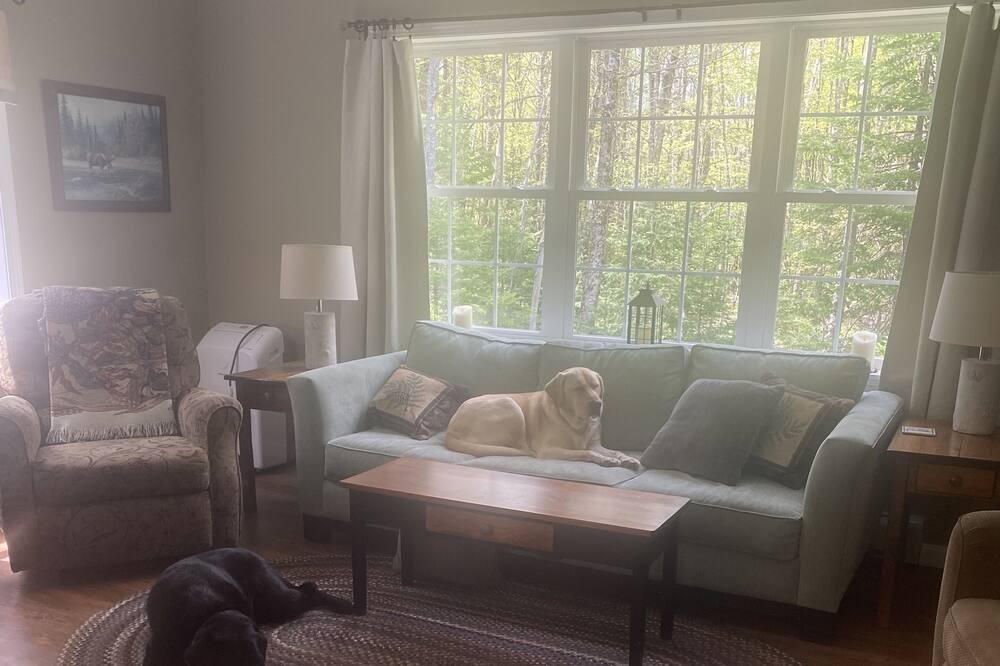 Photo of Livingroom in Danbury