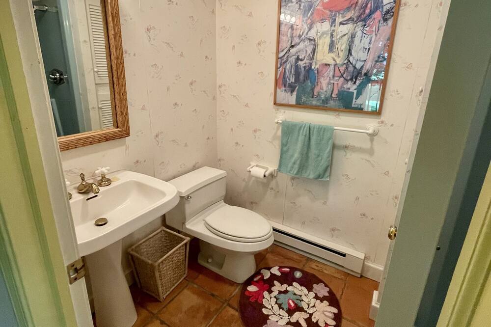 Photo of Bathroom in Lenox