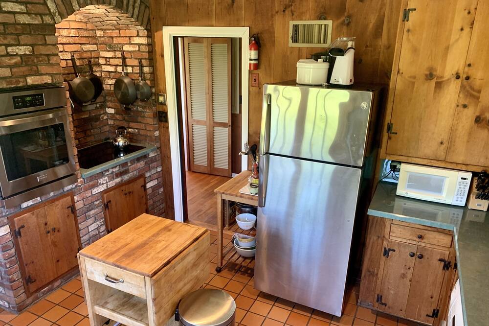 Photo of Kitchen in Aquinnah