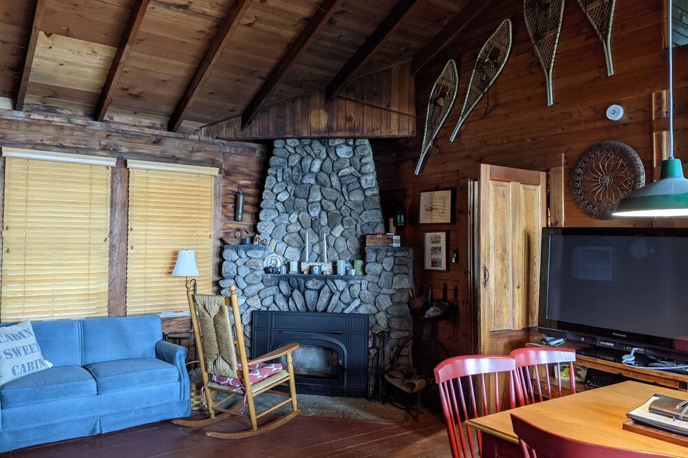 Photo of Livingroom in Center Ossipee