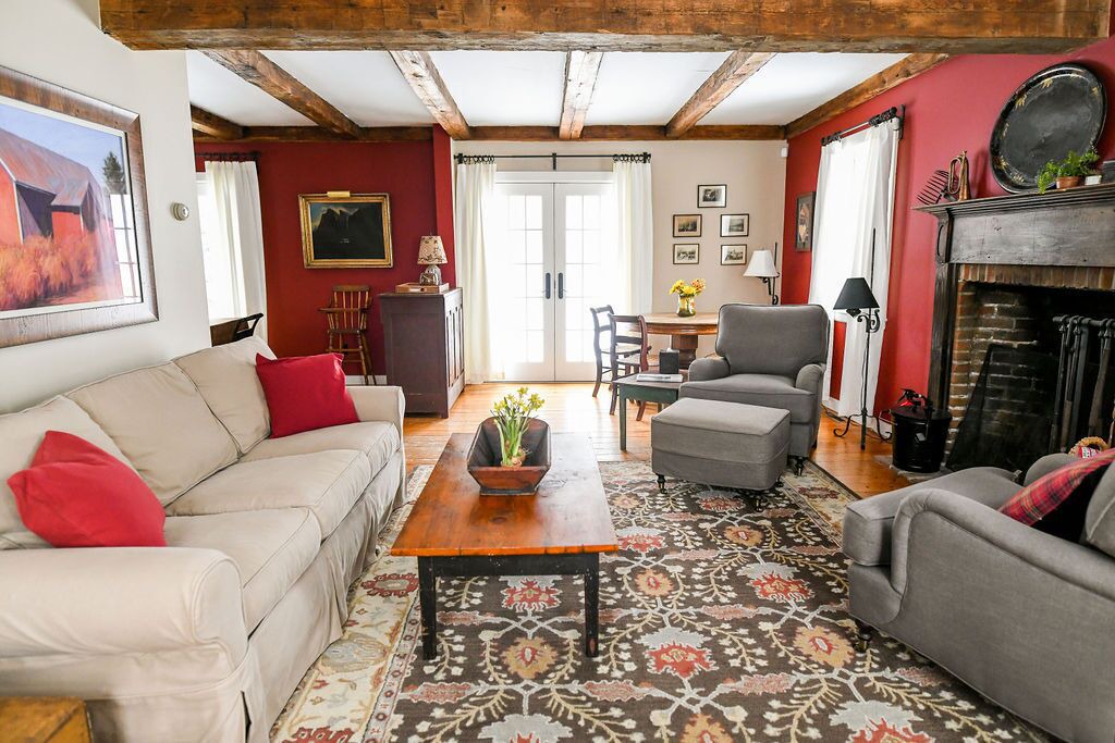 Photo of Livingroom in Stowe