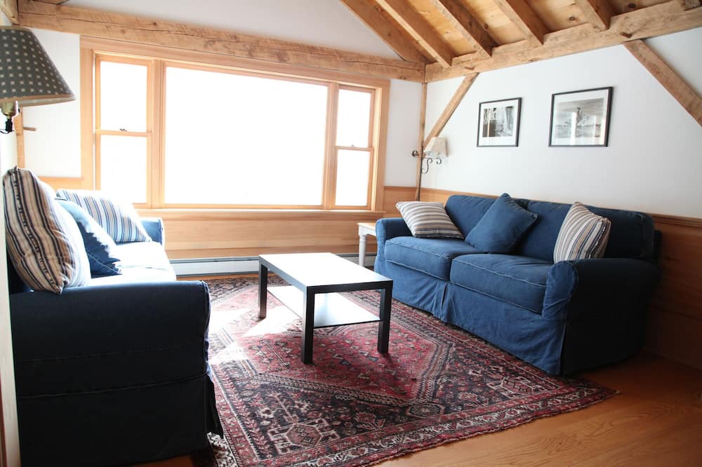 Photo of Livingroom in Shelburne Falls