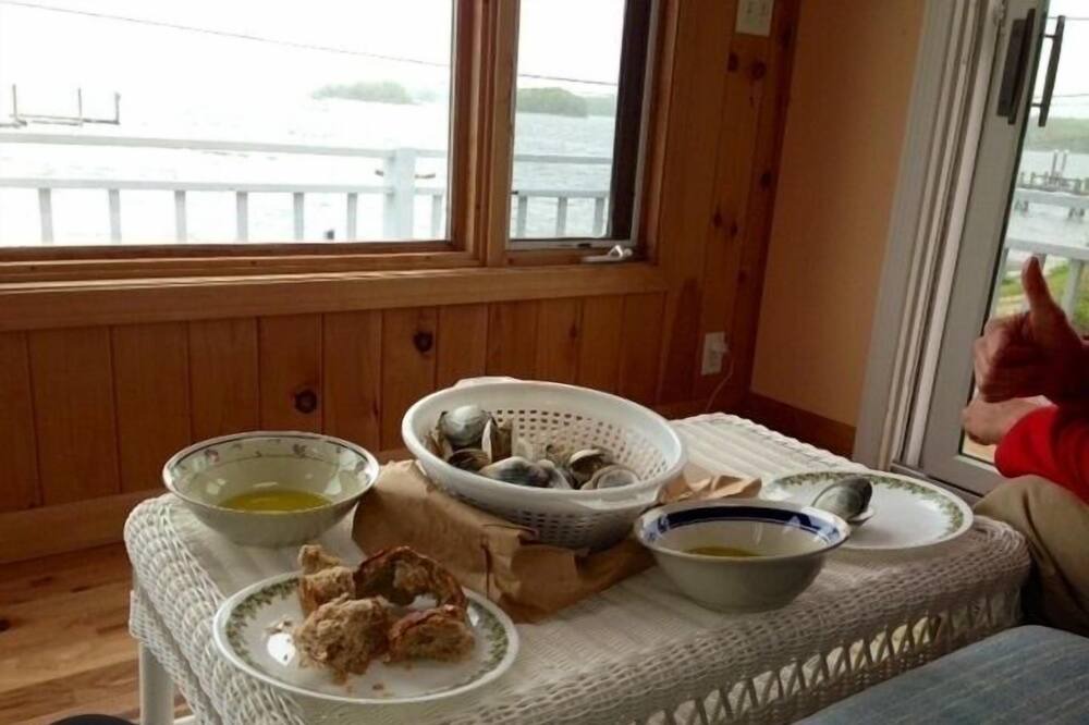 Photo of Bedroom in Narragansett