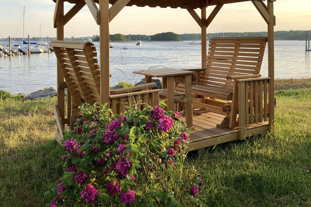 Photo of Outdoor in Narragansett