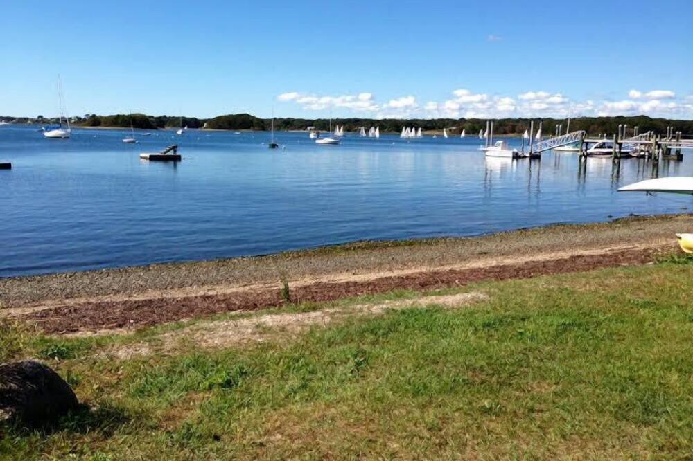 Photo of Others in Narragansett
