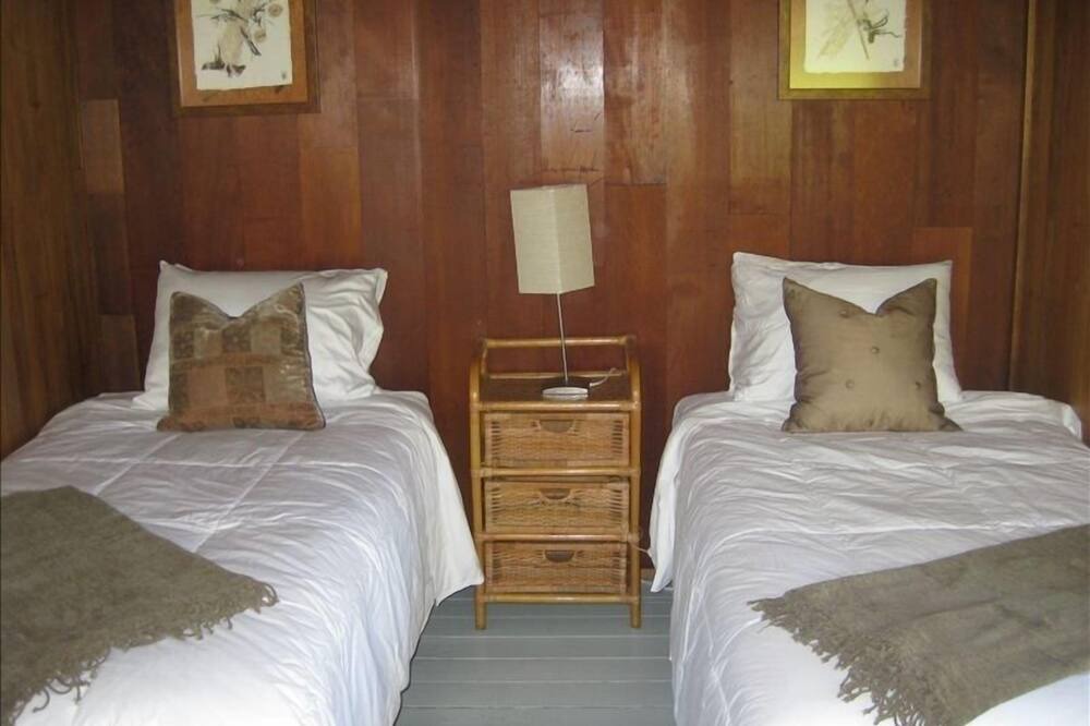 Photo of Bedroom in Chilmark