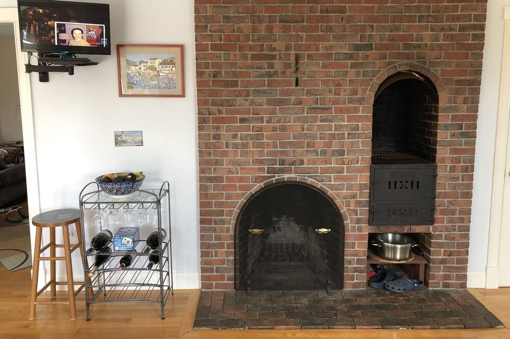 Photo of Livingroom in Brant Rock