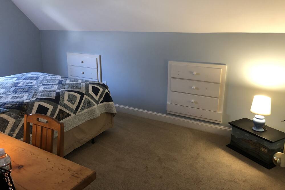 Photo of Bedroom in Brant Rock