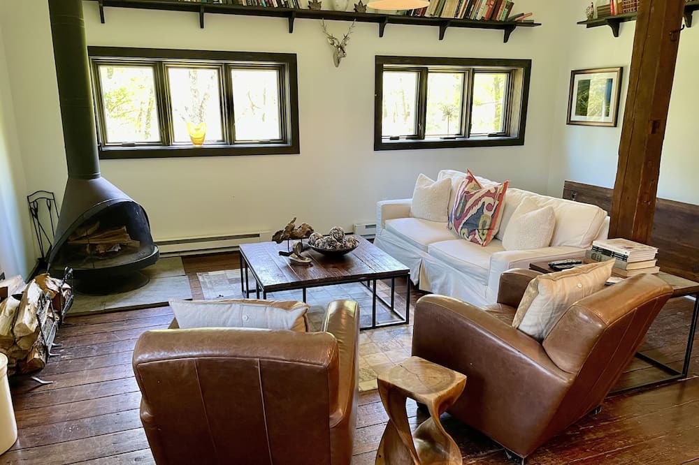 Photo of Bedroom in Copake Lake