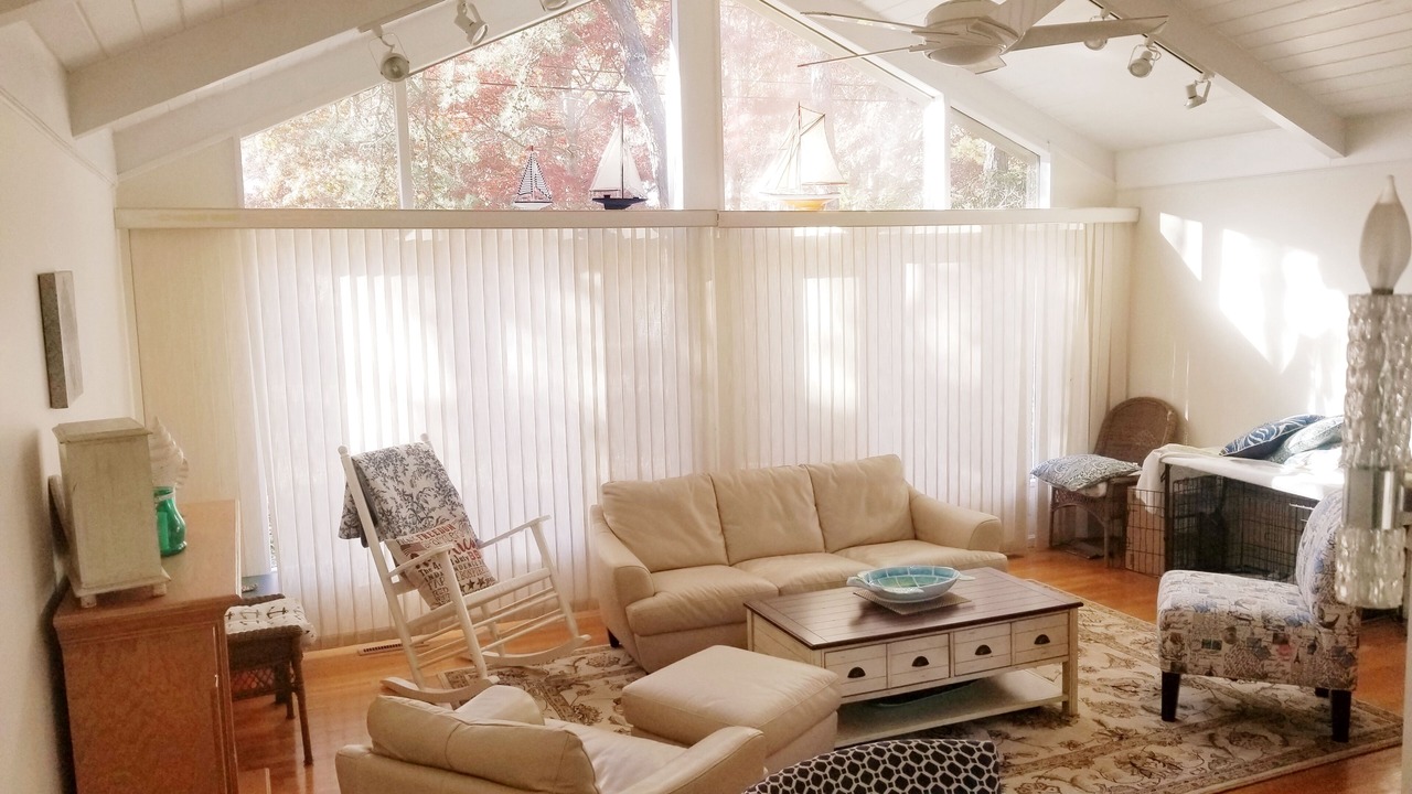 Photo of Livingroom in East Falmouth