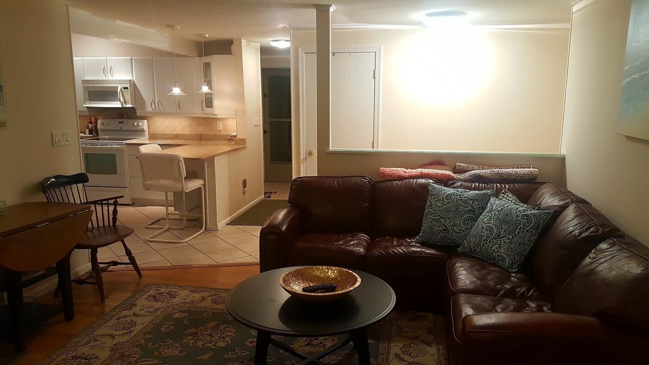 Photo of Livingroom in East Falmouth