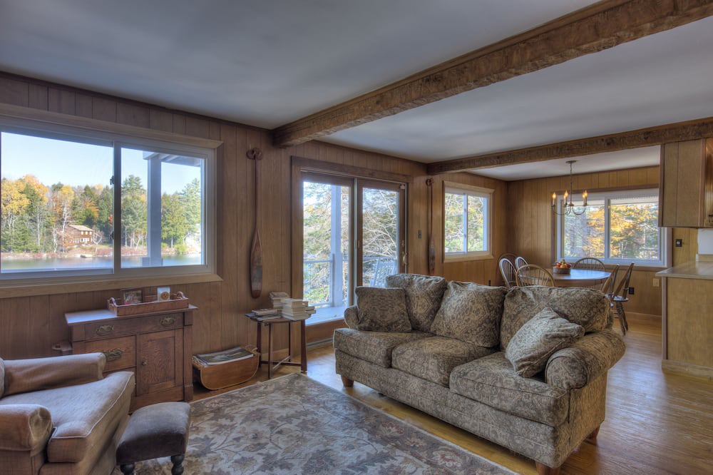 Photo of Bedroom in Sunapee